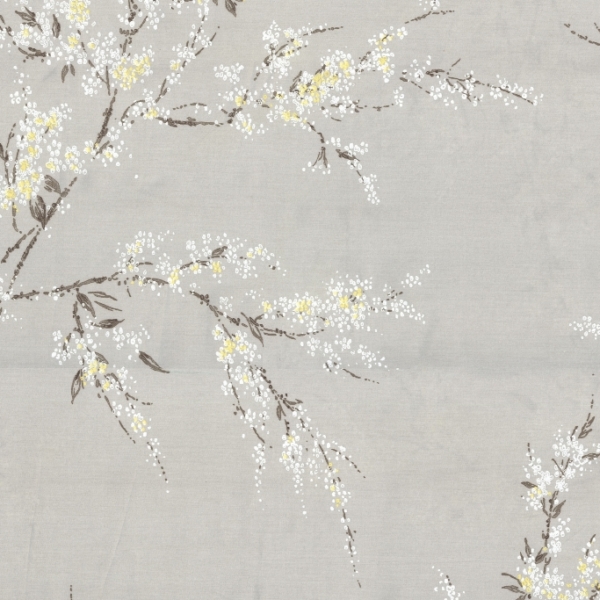 Nástěnná malba bílých jarních květin