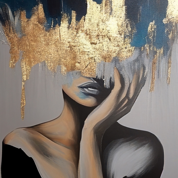 Nástěnná malba ženy za zlatou oponou