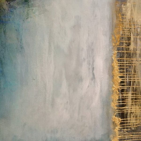 Zlatá a bílá nástěnná malba